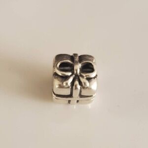 Pandora Sterling Silver Gift Box‎ Present Charm Signed S925 ALE Christmas